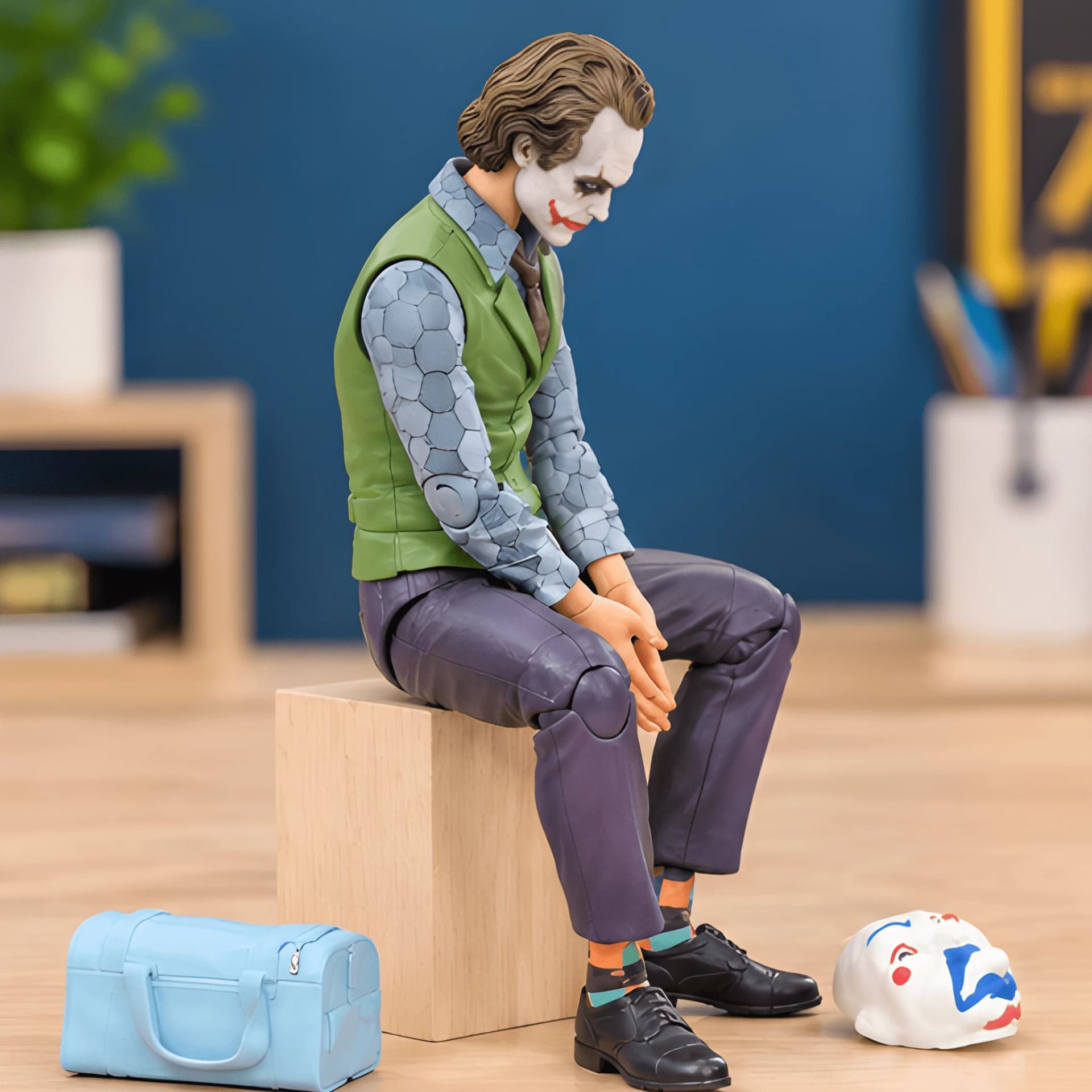 Joker action figure | Villain Clown with Mask – villain action figure
