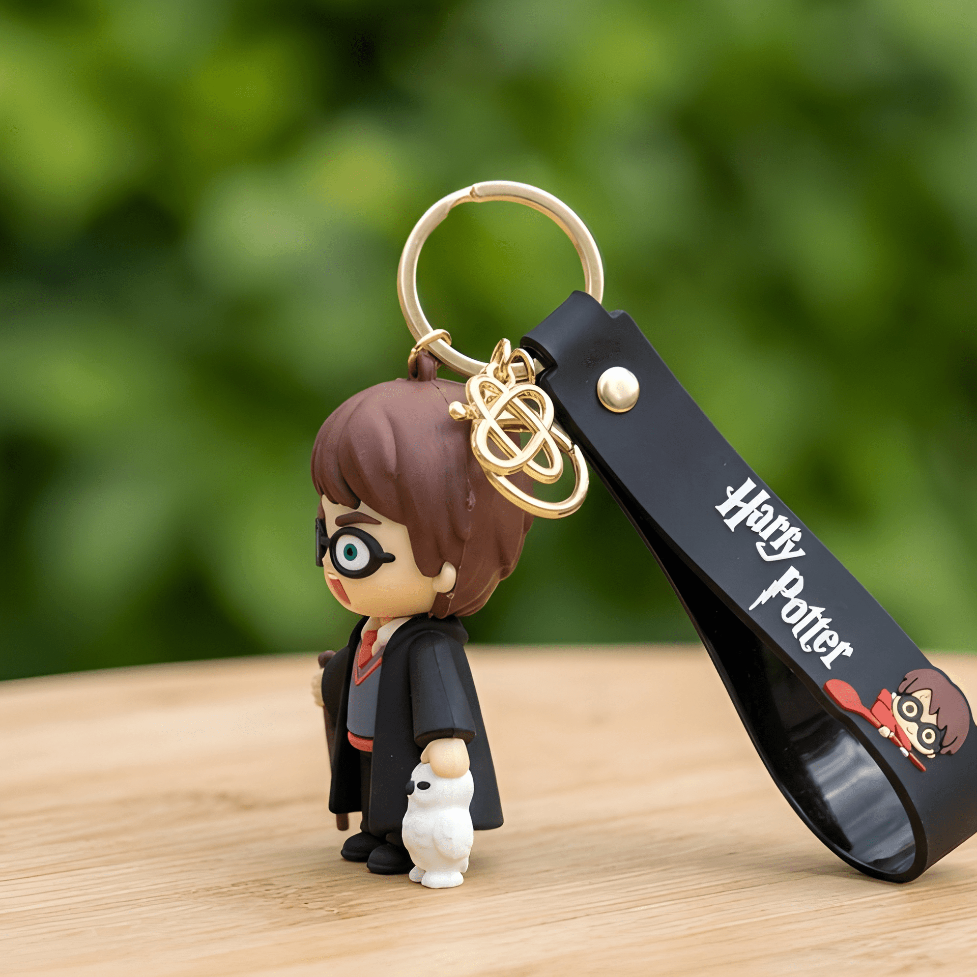 Harry Potter 3D Keychain with Owl & Wand – wizard boy keychain