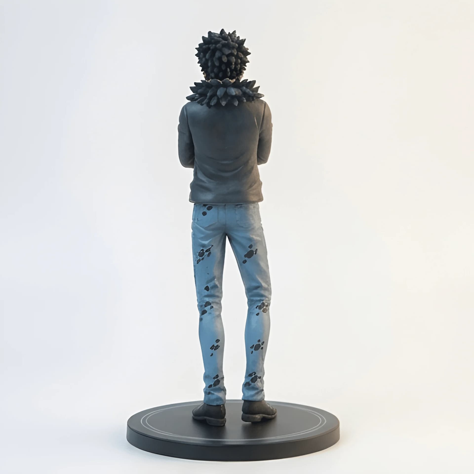 Trafalgar Law One Piece Character Figure – 18 cm Anime Collectible – trafalgar law action figure