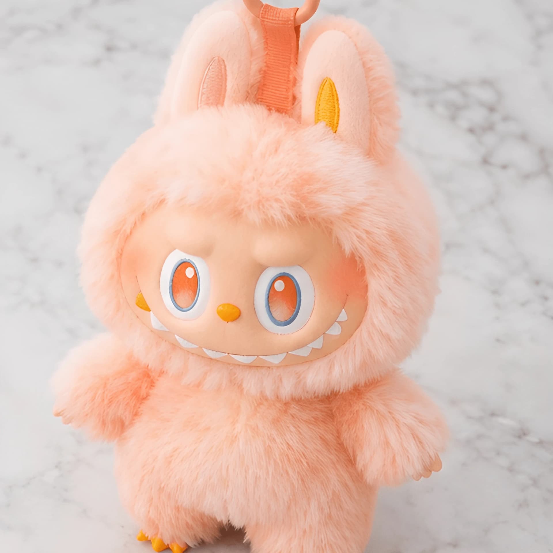 Labubu V3 Big Into Energy Collectible Doll – labubuu plush toy