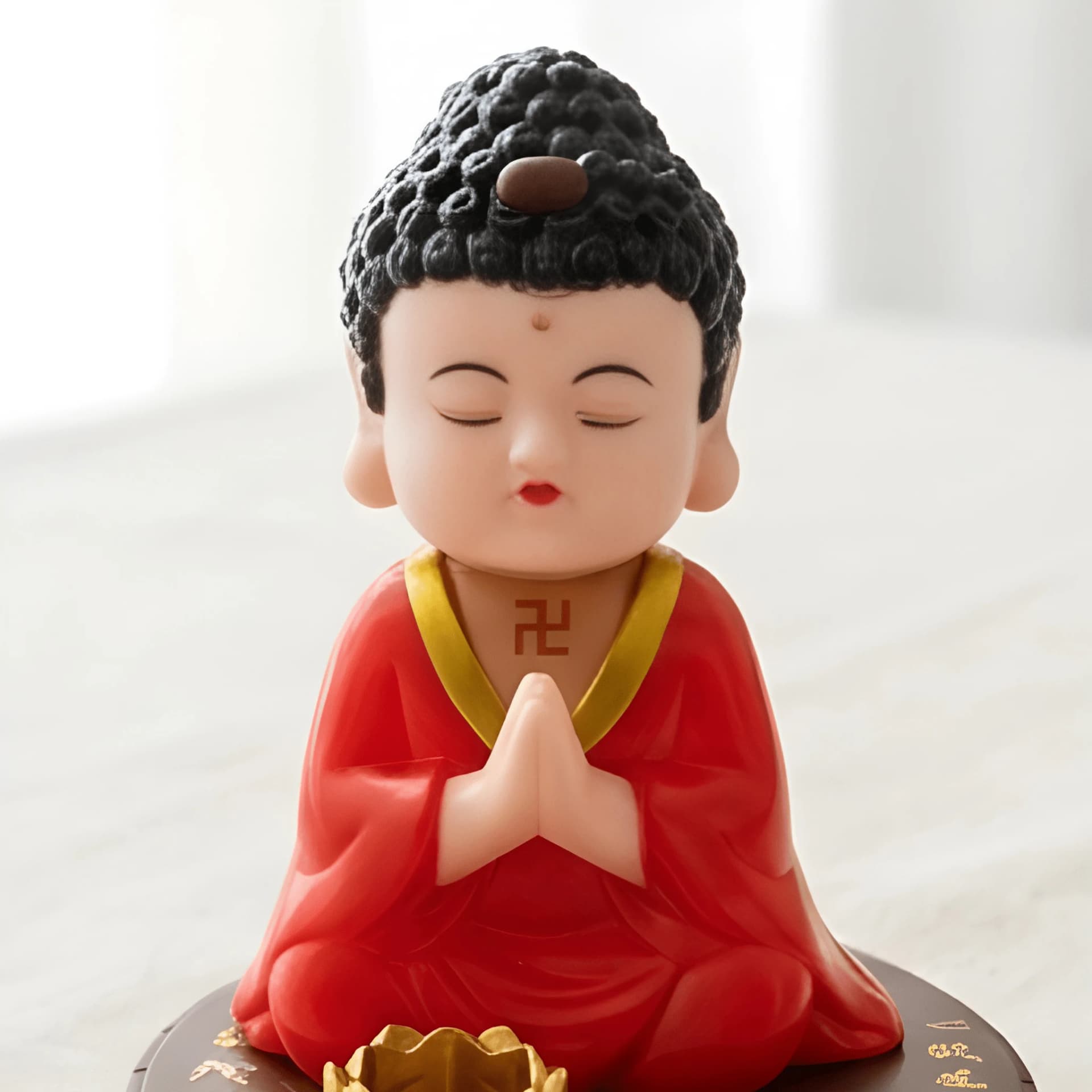 Buddha Solar Bobblehead – Car Dashboard Decoration – solar moving buddha figure